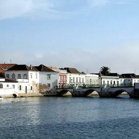 Tavira, Sta Margarida Quarto Com Casa De Banho E Apoio De Cozinha