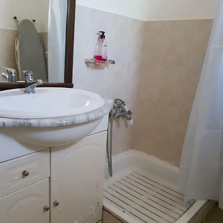 Tavira, Sta Margarida Quarto Com Casa De Banho E Apoio De Cozinha * Tavira